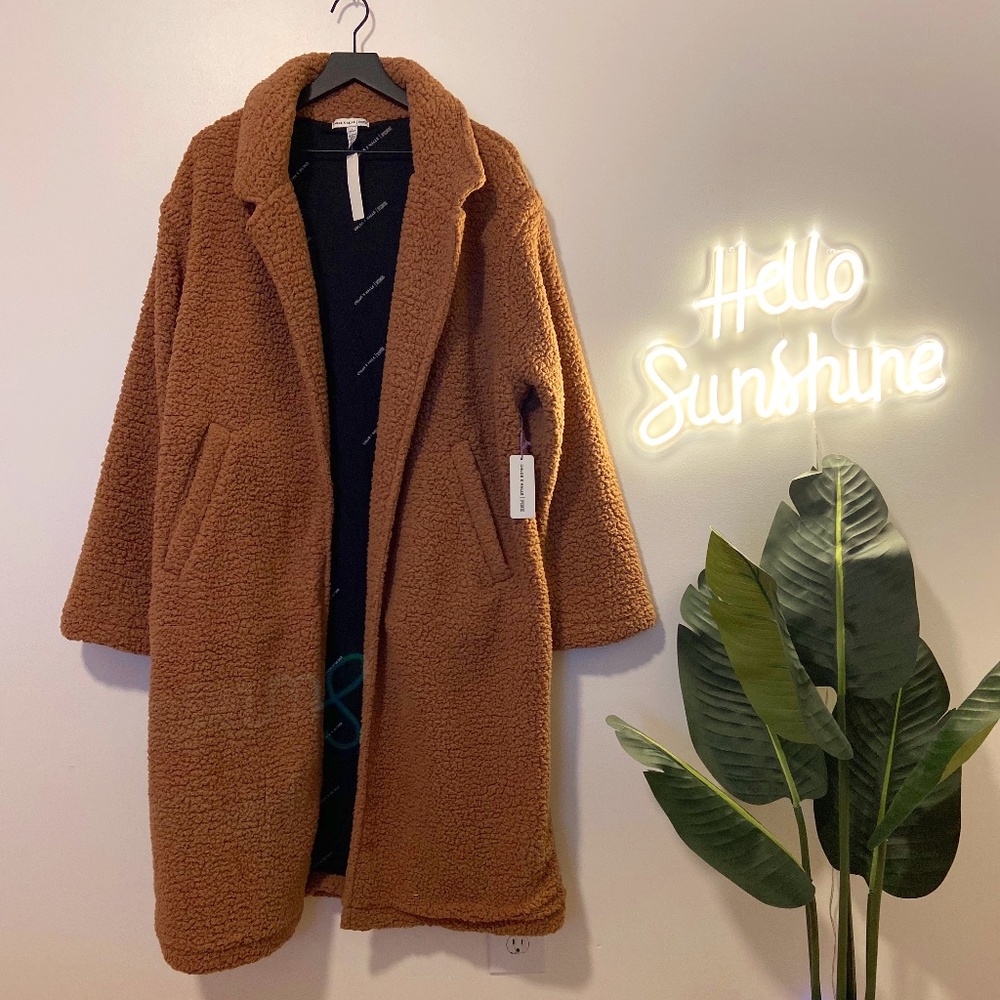 NWT PINK ✨ Chloe ✨ Halle SHERPA TRENCH